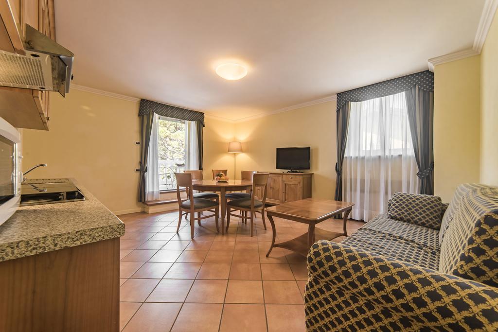 Residence Villa Marina Градо Экстерьер фото